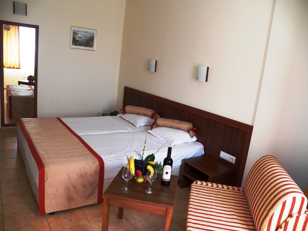 JOYA_PARK_HOTEL_NISIPURILE_DE_AUR_BULGARIA_AIR_TOUR_TRAVEL